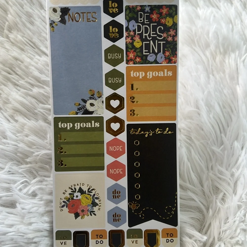Agenda 52 Bee & Floral Sticker Set - Foiled bees 15 sheets 473pcs